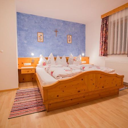 Апартаменты Haus Alpengruss Нойштифт-им-Штубайталь Экстерьер фото